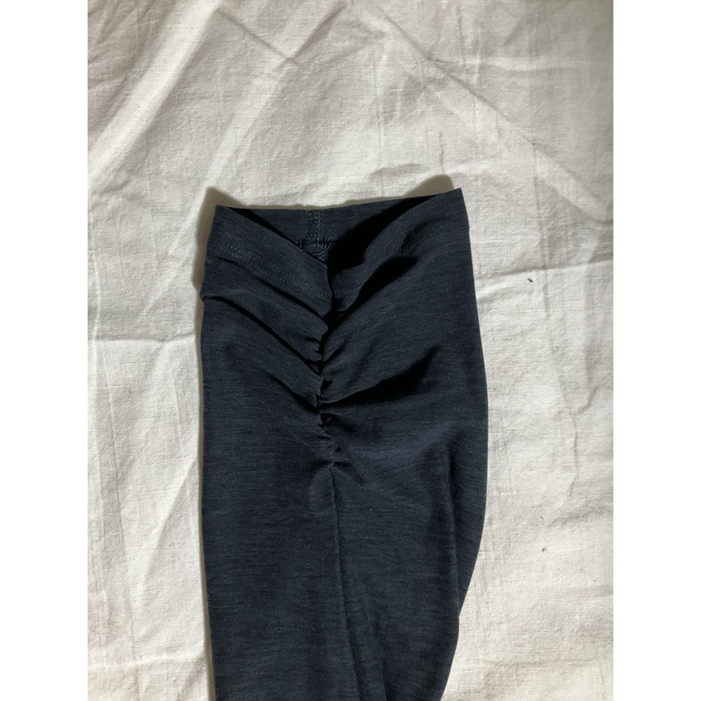 New Balance Ruched Crop Capri Leggings Womens Size S Gray Gorpcore Active - Picture 7 of 8